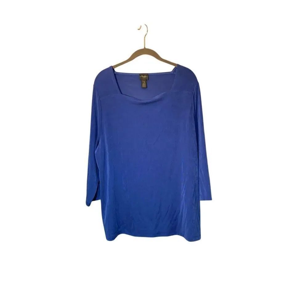Chicos, travelers women’s blue square neck stretch top size 3/XL